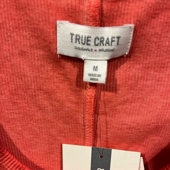 2/$15 NWT True Craft over dyed pinkish red tank top size medium - Picture 6 of 11